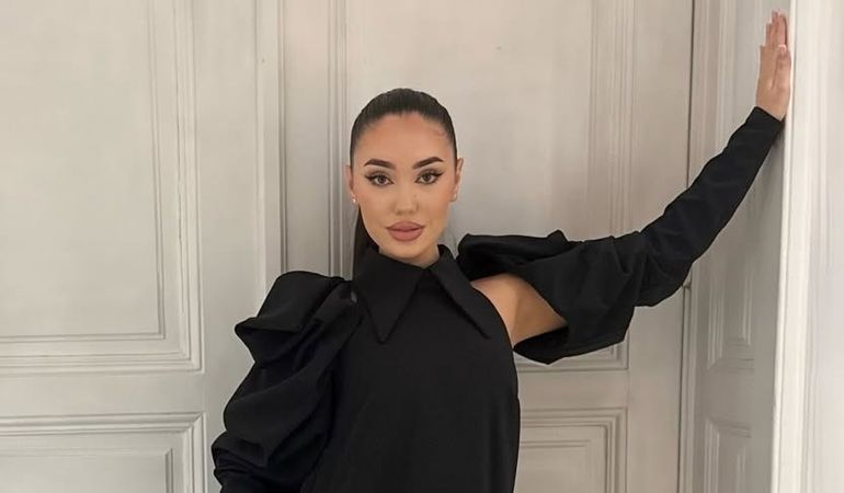 Alexandrina a îmbrăcat rochia de mireasă! Primele imagini cu fosta concurentă de la „Casa iubirii”